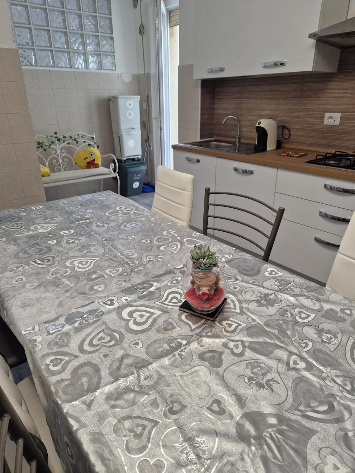 Appartamento Fracco'S House S. Marinella Fronte Mare 36' Di Treno Da Roma Santa Marinella Esterno foto