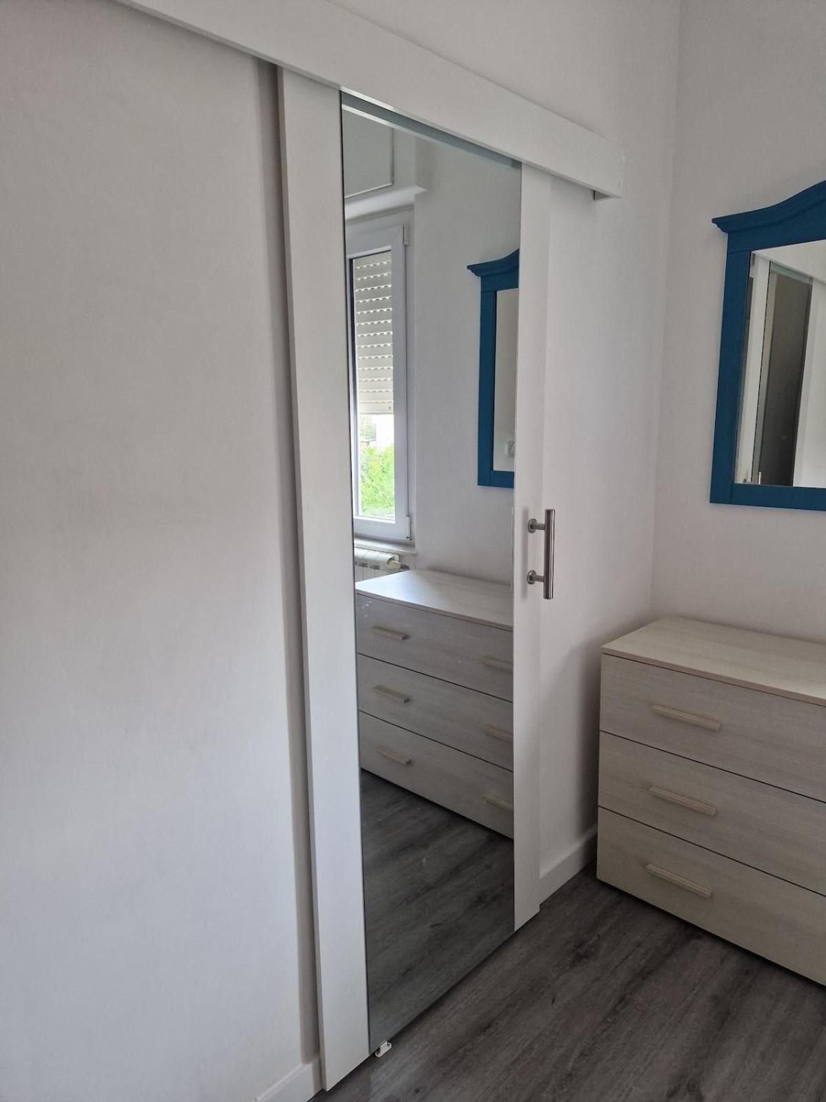 Appartamento Fracco'S House S. Marinella Fronte Mare 36' Di Treno Da Roma Santa Marinella Esterno foto